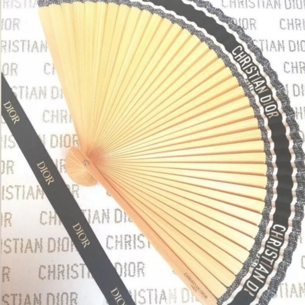 Christian Dior ❤️New DIORIVIERA Folding Fan Japan Novelty 100% Bamboo - Picture 4 of 7